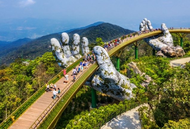 巴拿山