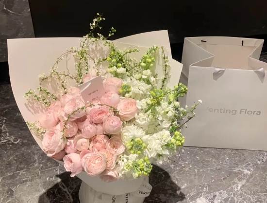 粉玫瑰意義 粉玫瑰意義